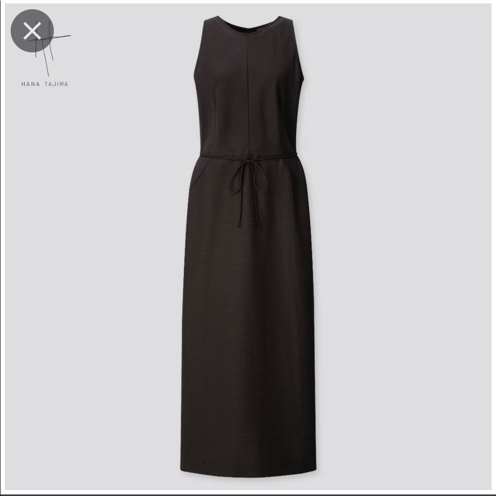 Black UNIQLO DOBBY DRESS SIZE LARGE